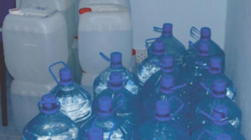 Bodrum'da sahte i&ccedil;ki operasyonu