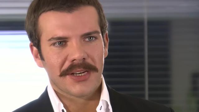Türkiye'yi terk edip TIR şoförü olmuştu! Tolga Karel kendini tutamadı! ''Ne ara memleketten vazgeçtiniz?'' 