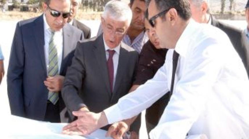 Denizli Valisi Demir, Kaklık Lojistik Merkezi'ni inceledi