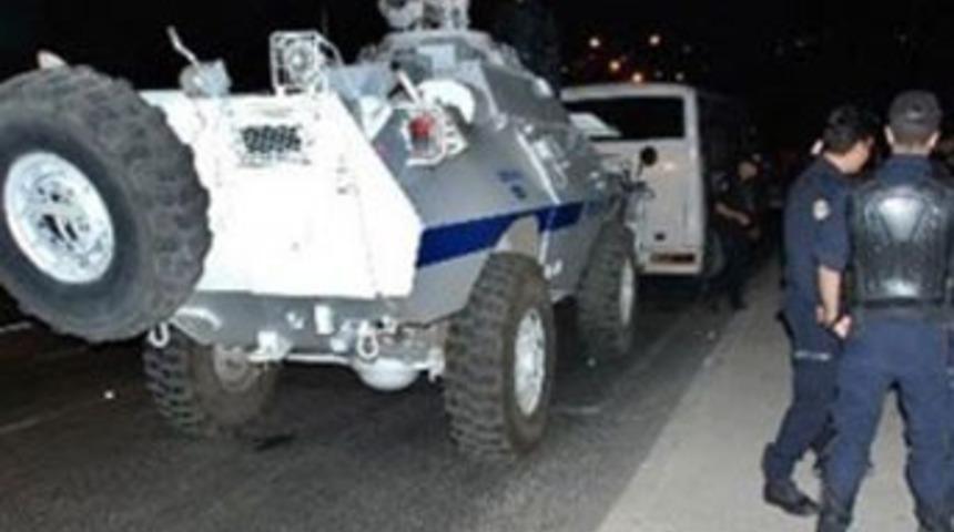 Erzurum'da emniyet m&uuml;d&uuml;rl&uuml;ğ&uuml; binasına saldırı