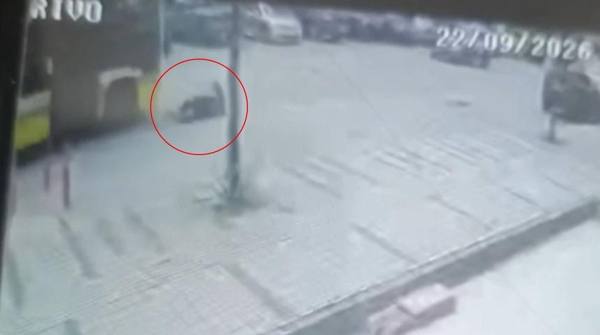 &Ouml;zel halk otob&uuml;s&uuml; &ccedil;arptı, 5 g&uuml;n sonra yaşamını yitirdi