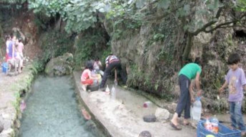 Beypınarı suyu şifa dağıtıyor