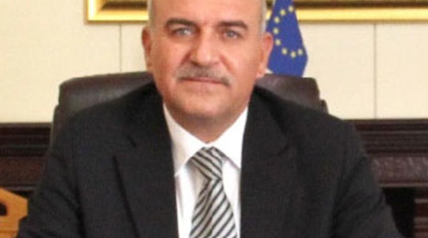 Valinin kaybolan ayakkabısı işinden etti