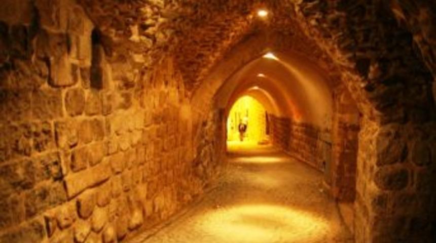 Mardin şimdi de mağara turizmine y&ouml;neliyor