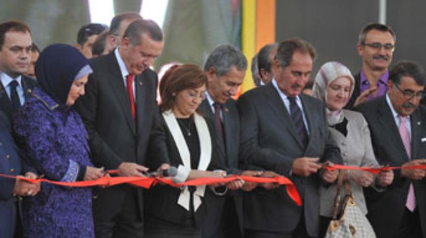 D&uuml;nyanın en b&uuml;y&uuml;k mozaik m&uuml;zesini a&ccedil;ıldı