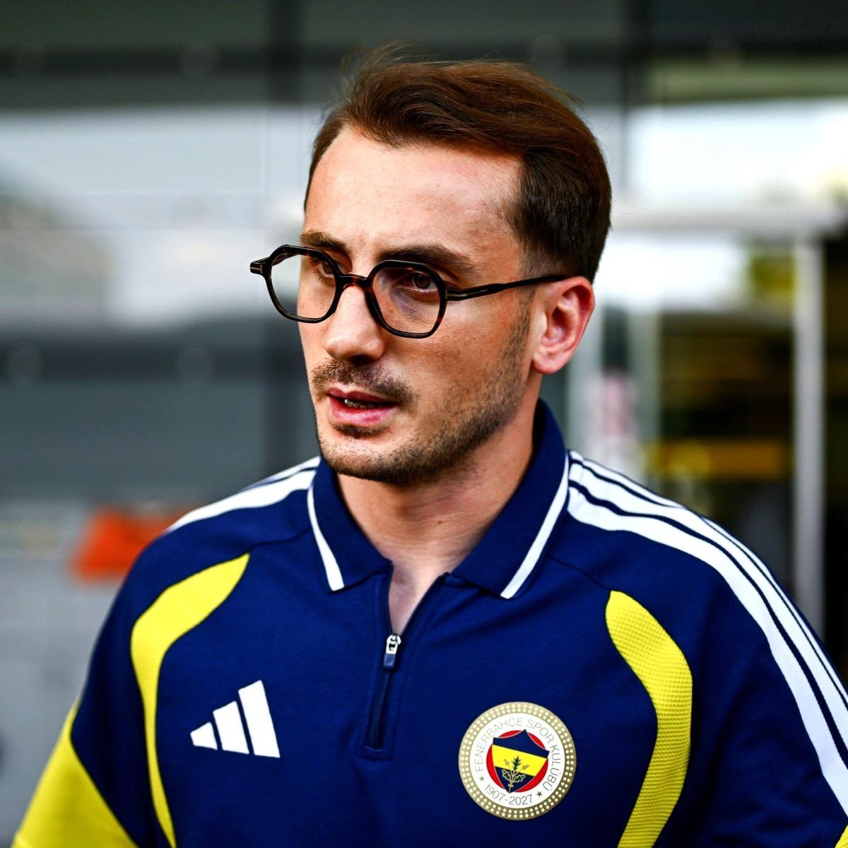 Fenerbahçe de Aziz Yıldırım Kerem Aktürkoğlu nun yeni sözleşmesini açıkladı 5