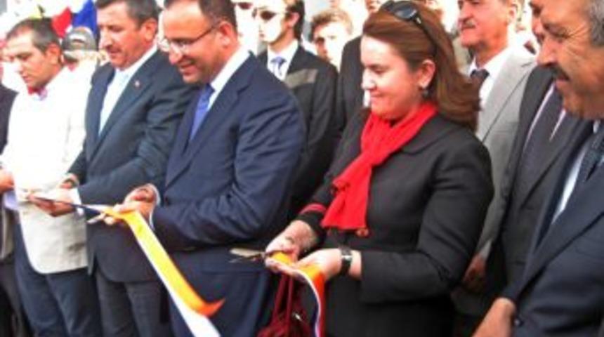 Başbakan Yardımcısı Bekir Bozdağ: G&uuml;&ccedil;l&uuml; T&uuml;rkiye&rsquo;nin g&uuml;&ccedil;l&uuml; muhalefeti olmalı