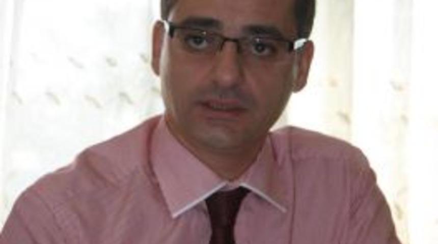 Ka&ccedil;ırılan personelinin bırakılmasını istedi