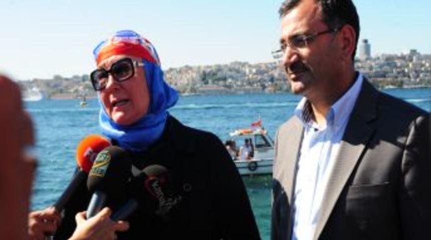 Kız Kulesi Y&uuml;zme Yarışması