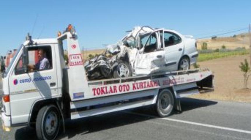 Kırıkkale&rsquo;de kaza: 1'i ağır 4 yaralı