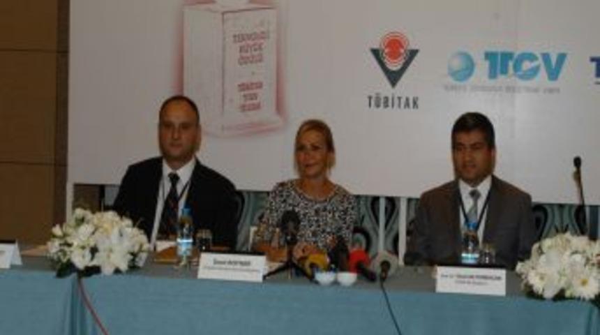 &Uuml;mit Boyner: &Uuml;niversiteler, batılı &uuml;niversitelerin &ouml;zerklik d&uuml;zeyine ulaşmalı