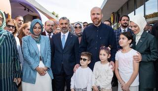 Bilal Erdoğan: "Doğurganlık hızını yeniden 1,5'a, 2'ye taşıyabilen &uuml;lke olmalıyız"