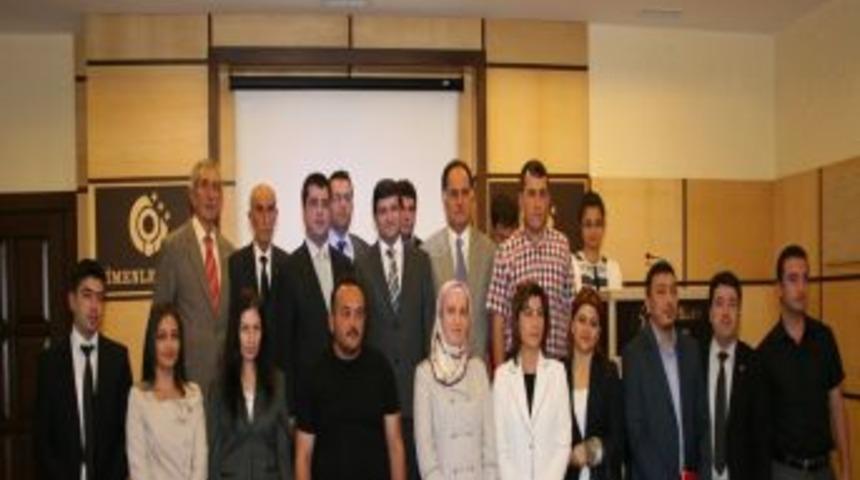 G&uuml;m&uuml;şhane-Bayburt Barosu'ndan Afrika'ya yardım eden kuruluşlara plaket