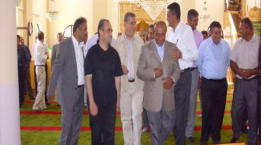 K&ouml;yl&uuml;ler camilerine kavuştu