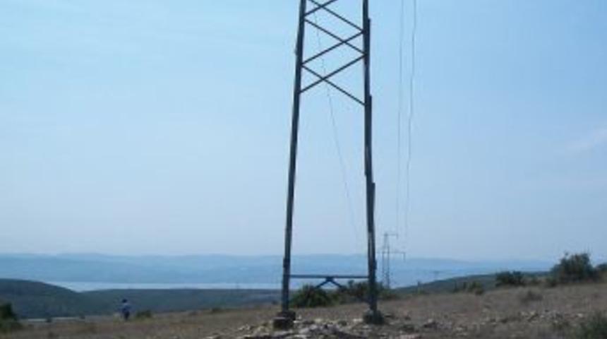 SEDAŞ: Elektrik direklerinden cıvata ve par&ccedil;a &ccedil;alınması sabotajdır