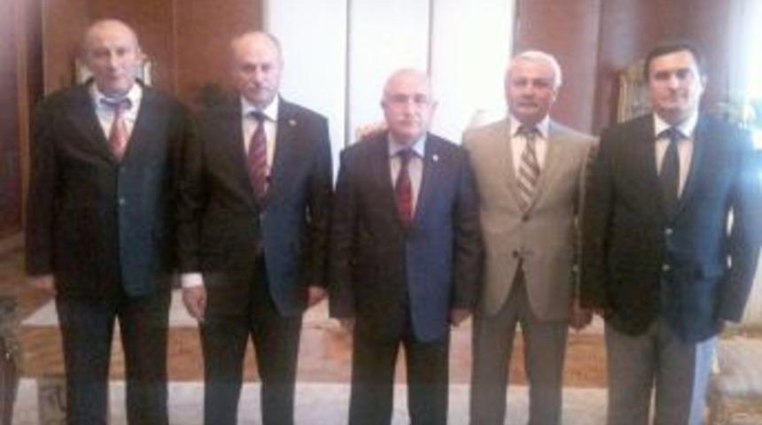 Nallıhan heyeti TBMM Başkanı &Ccedil;i&ccedil;ek'i ziyaret etti