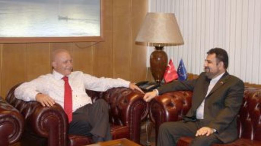 Başkonsolos Rafıeı&rsquo;den Vali Kızılcık'a veda ziyareti