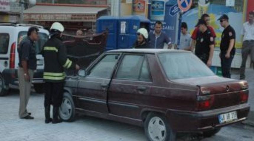 &Ccedil;alıştırmak istediği otomobil patladı