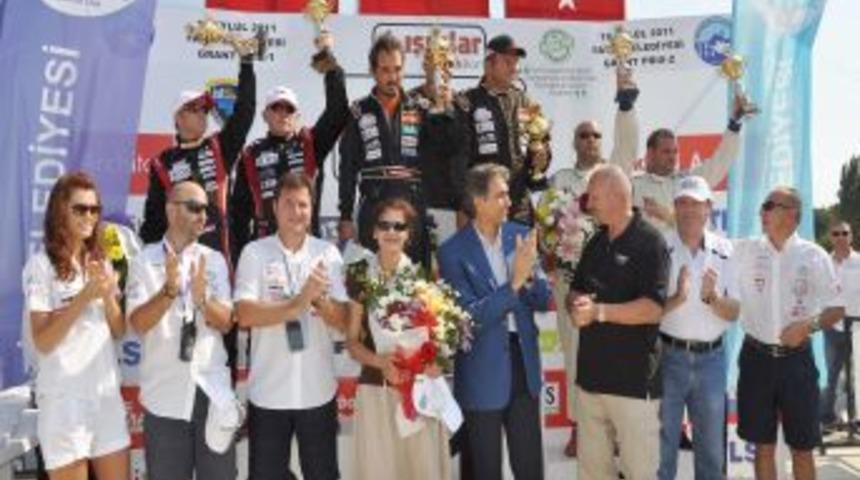 Stihl Hali&ccedil;&rsquo;te de geleneği bozmadı, 10. galibiyete imza attı