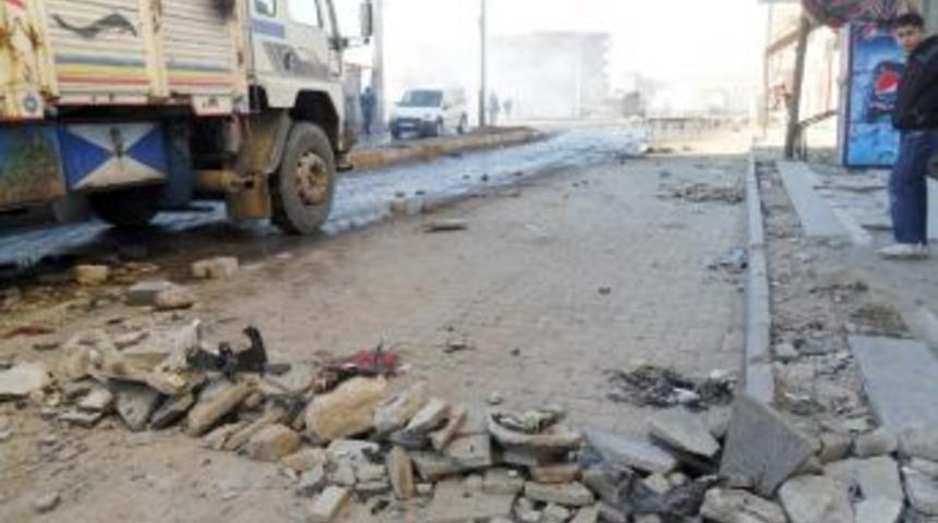 Cizre’de izinsiz gösteriye polis müdahale etti