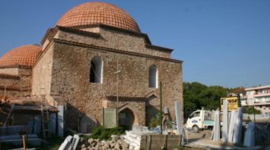 Tarihi hamam yılbaşına yetişecek