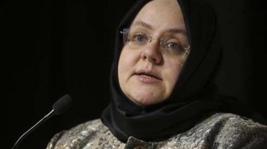 Bakan Zehra Zümrüt Selçuk: Şartlı Eğitim Yardımı'ndan faydalanan öğrencilere ödemeleri yapıldı