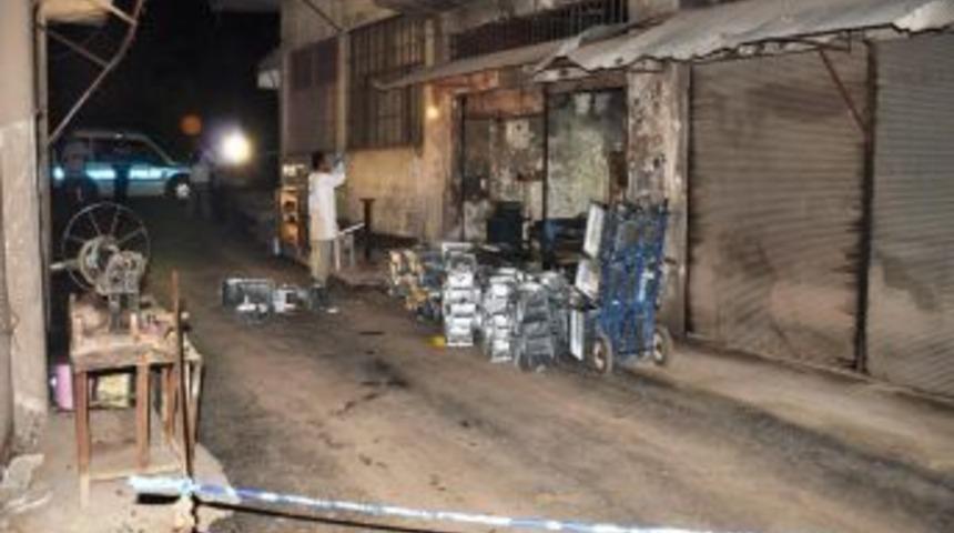 Patronunu pompalı t&uuml;fekle yaraladı