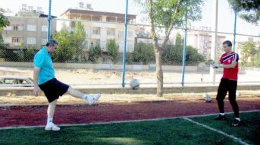 Şahinbey Belediyesi, kaleci okulu a&ccedil;ıyor