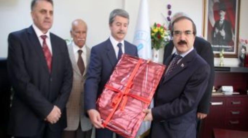 Seyhan M&uuml;ft&uuml;s&uuml;, validen m&uuml;zenin yerini istedi