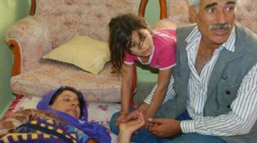 Yol istedim polis telsizle kafamı kırıdı