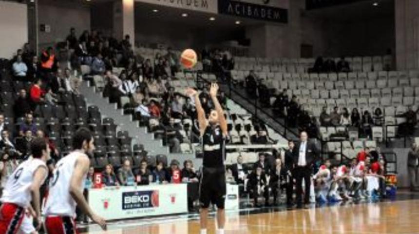 Beşiktaş Milangaz, Bandırma Kırmızı'yı farklı yendi