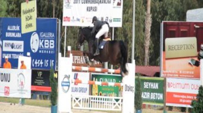 Cumhurbaşkanlığı Kupası Hulki Karag&uuml;lle'nin oldu