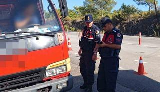 Jandarma trafik timlerince bir haftada 202 ara&ccedil; trafikten men edildi