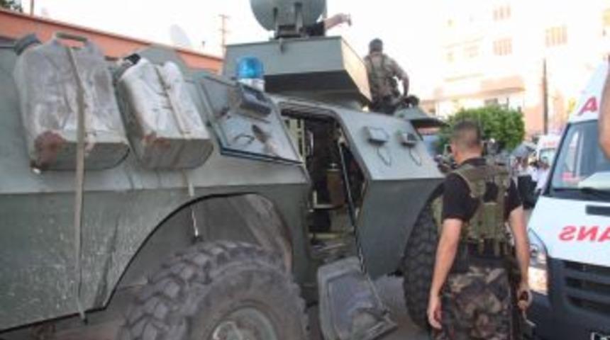 Polis ka&ccedil;an ter&ouml;ristlerin peşinde