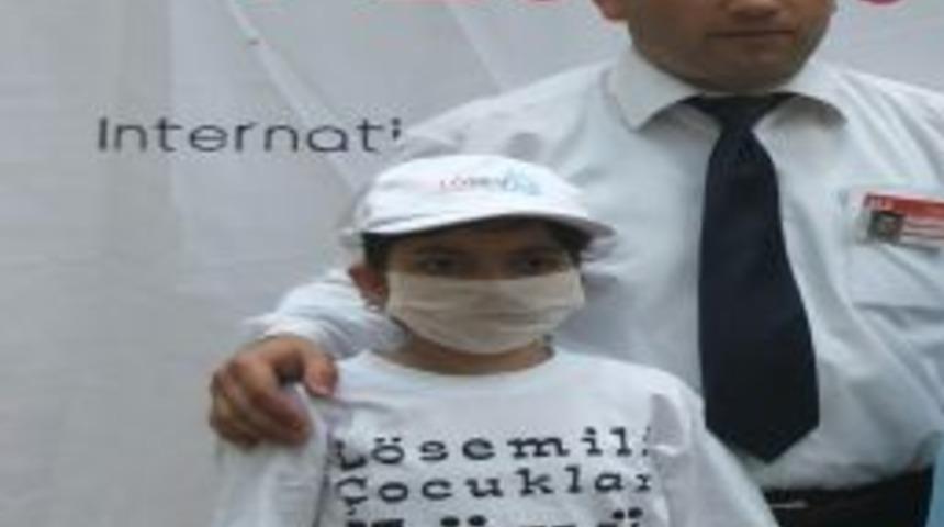 Kızının ilik nakli i&ccedil;in hayırseverlerden yardım bekliyor