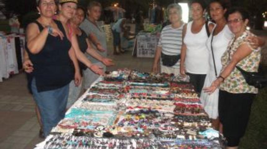 Alanya'da hediyelik eşya sekt&ouml;r&uuml;, girişimci kadınların en &ouml;nemli alanı