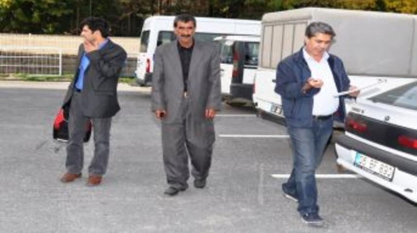 Bitlis'te bir asker silahıyla birlikte firar etti, ailesi tedirgin