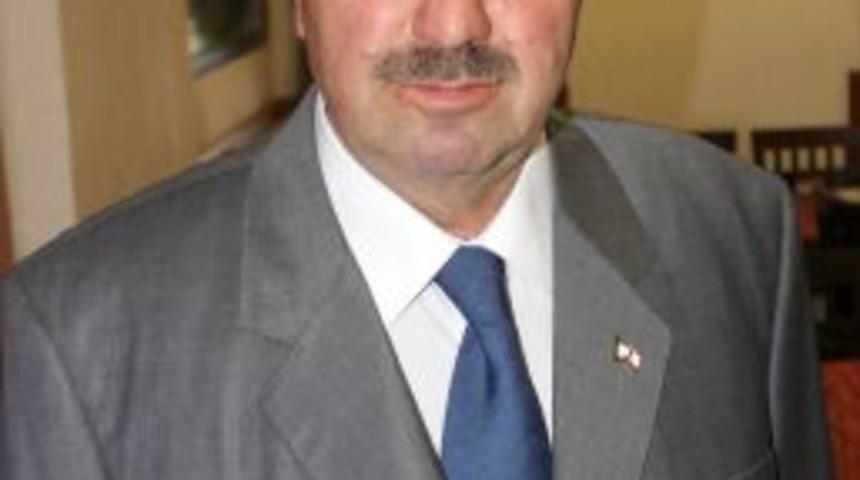 İşgüzar: Yardım toplayandan yetki belgesini sorun