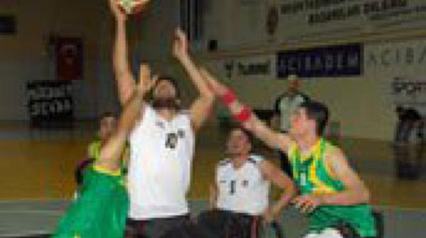 Tekerlekli sandalye takımı sponsor bekliyor