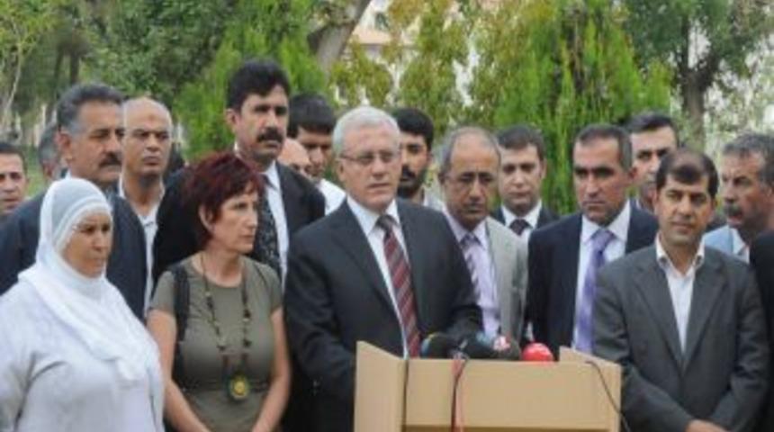 Diyarbakır'daki STK&rsquo;lar: İmralı ve Oslo&rsquo;daki g&ouml;r&uuml;şmeler devam etmeli