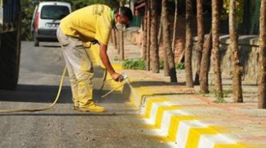 Başiskele&rsquo;nin kaldırımları temiz ve d&uuml;zenli