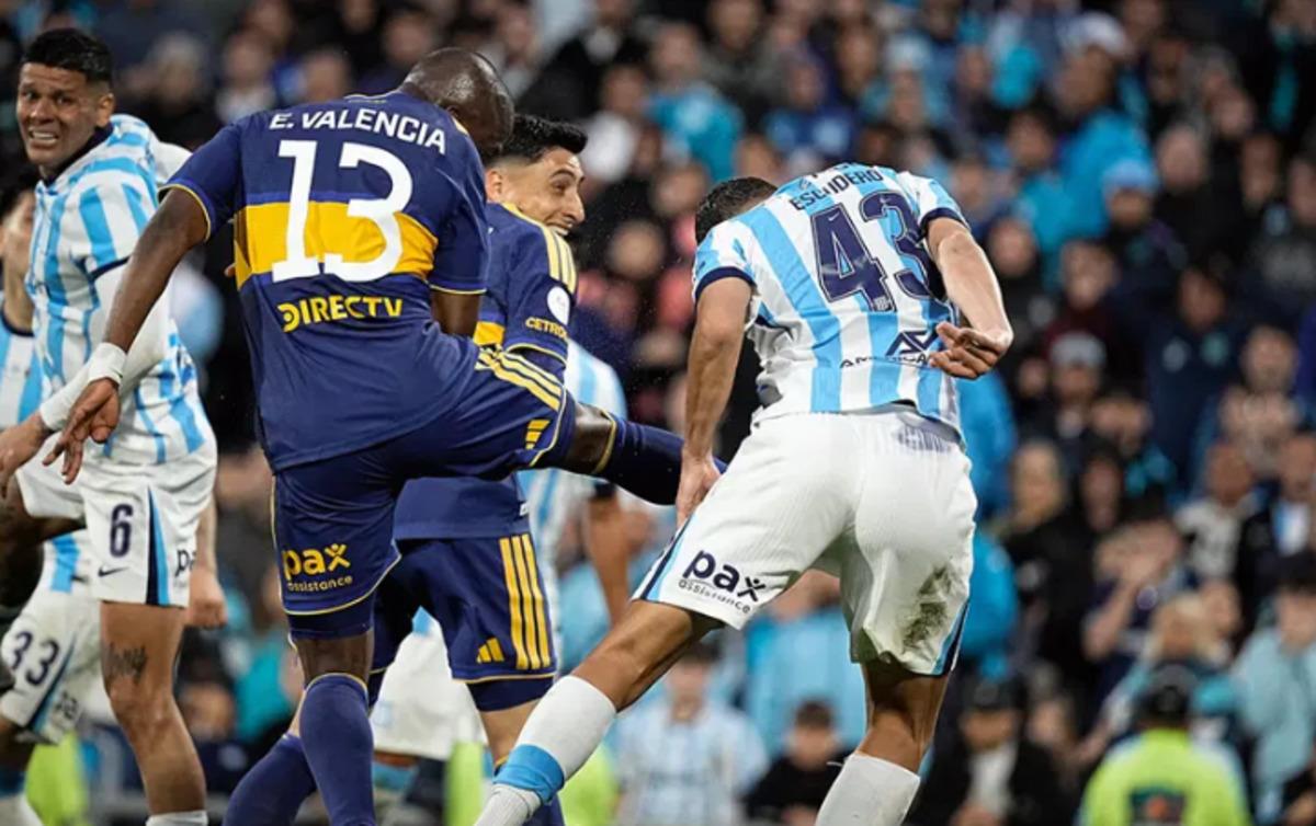 Enner Valencia dan Arjantin de tarihi performans: 3 kafa golüyle hat-trick 2