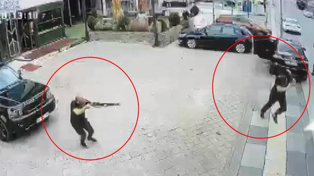 Ankara'da kanlı hesaplaşma! Araçtan silahı çıkartıp kurşun yağdırdı: 1 ölü, 1 yaralı