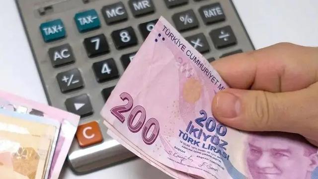 Emekli maaşında tüm hesaplar yeniden! Üç farklı senaryo öne çıkıyor
