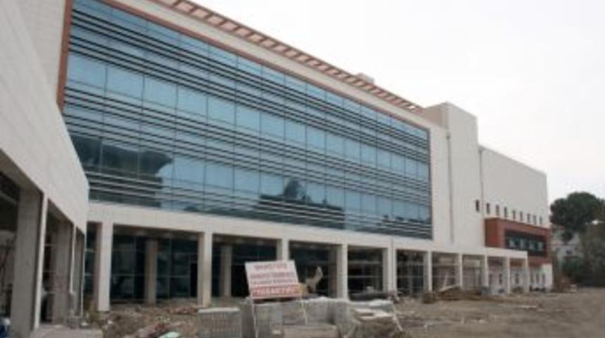 400 yataklı Sakarya Eğitim ve Araştırma Hastanesi, Ocak'ta hizmete girecek