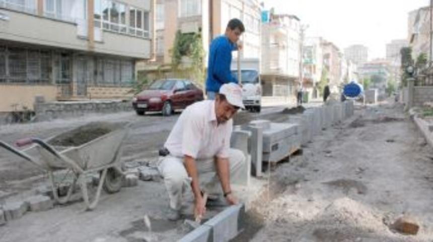 Kılı&ccedil;aslan Mahallesi'nde altyapı yenileniyor
