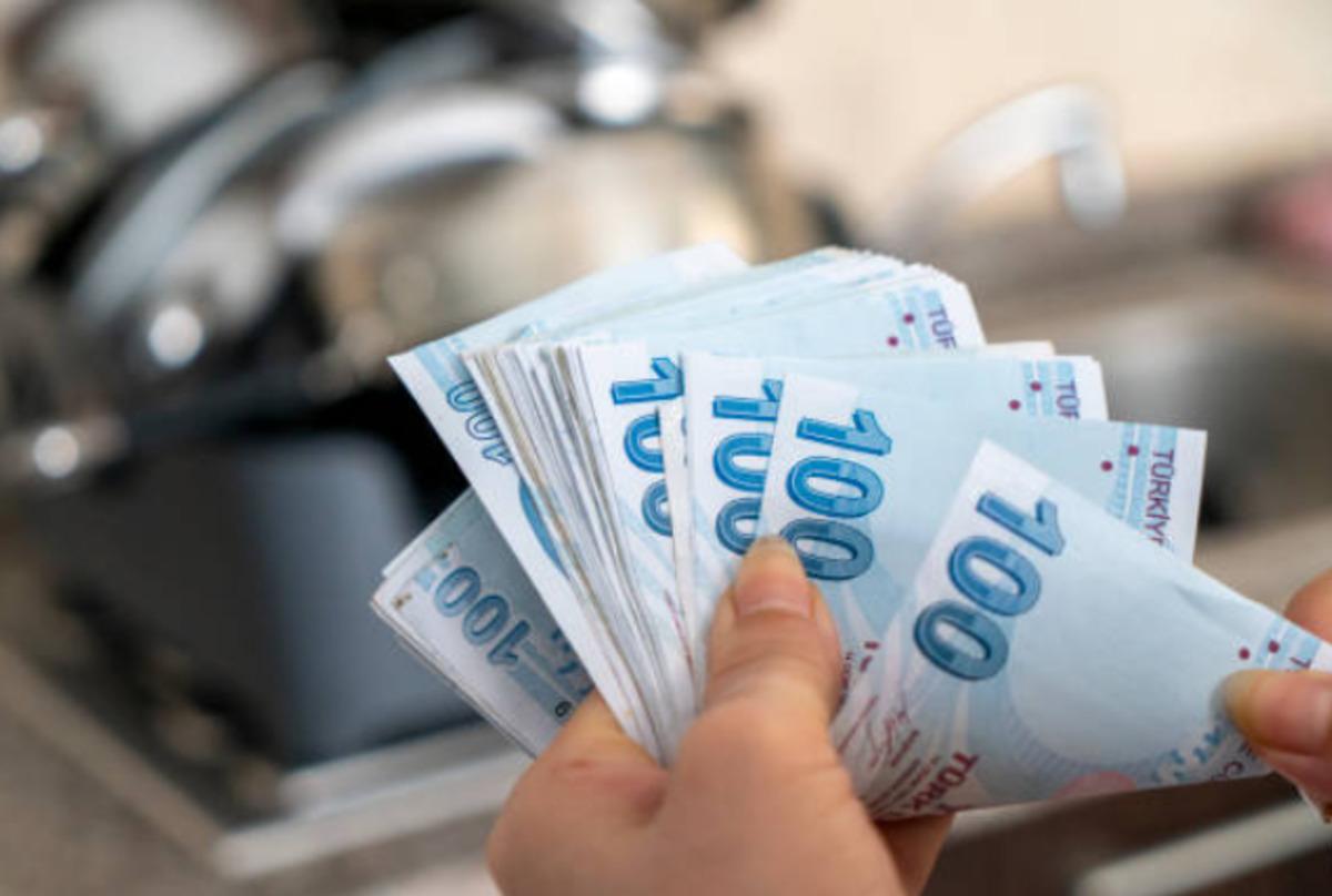 Memur ve emekli zammı için kritik hesap! Yeni tahmin açıklandı 1