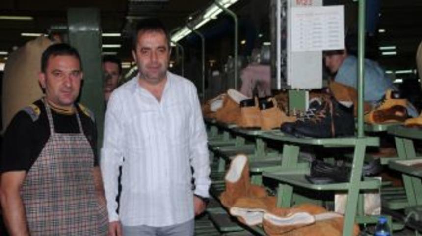 İskilip, d&uuml;nyaya ayakkabı ihra&ccedil; ediyor