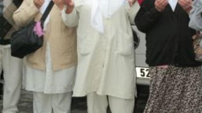 Muğla'da hacı adayları dualarla uğurlandı