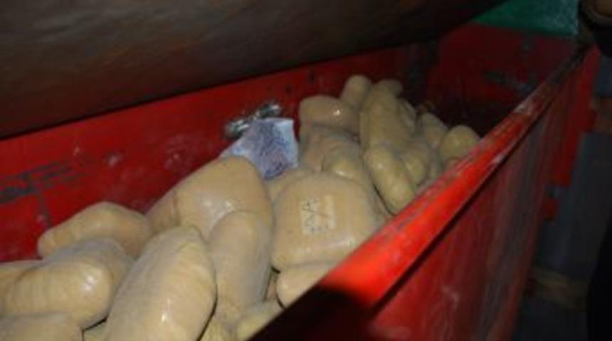 Gece takipli operasyonda 250 kilo esrar yakalandı